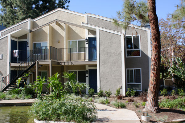 27 Seventy Five Mesa Verde Apartments Doors and Windows Replacement project